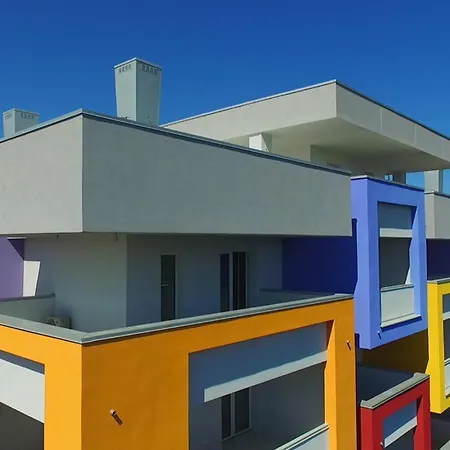 شقة Colorful Living
